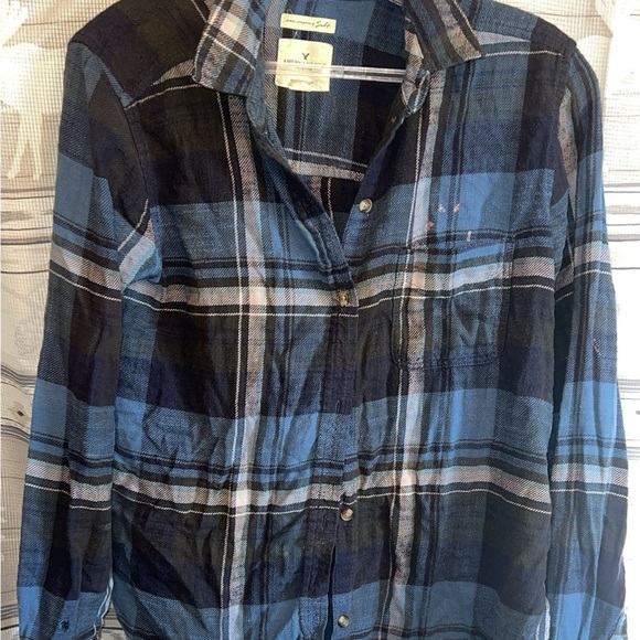 American eagle - Picture 1 of 2